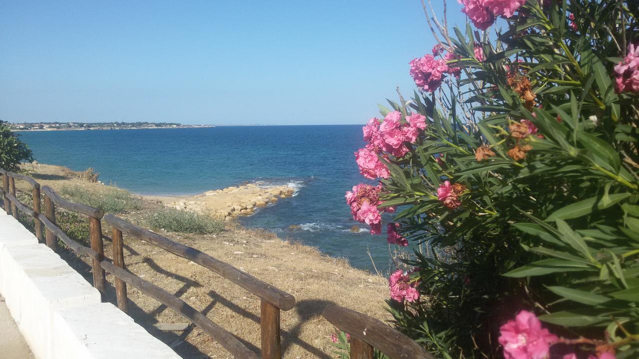 Avola Holidays Dış mekan fotoğraf